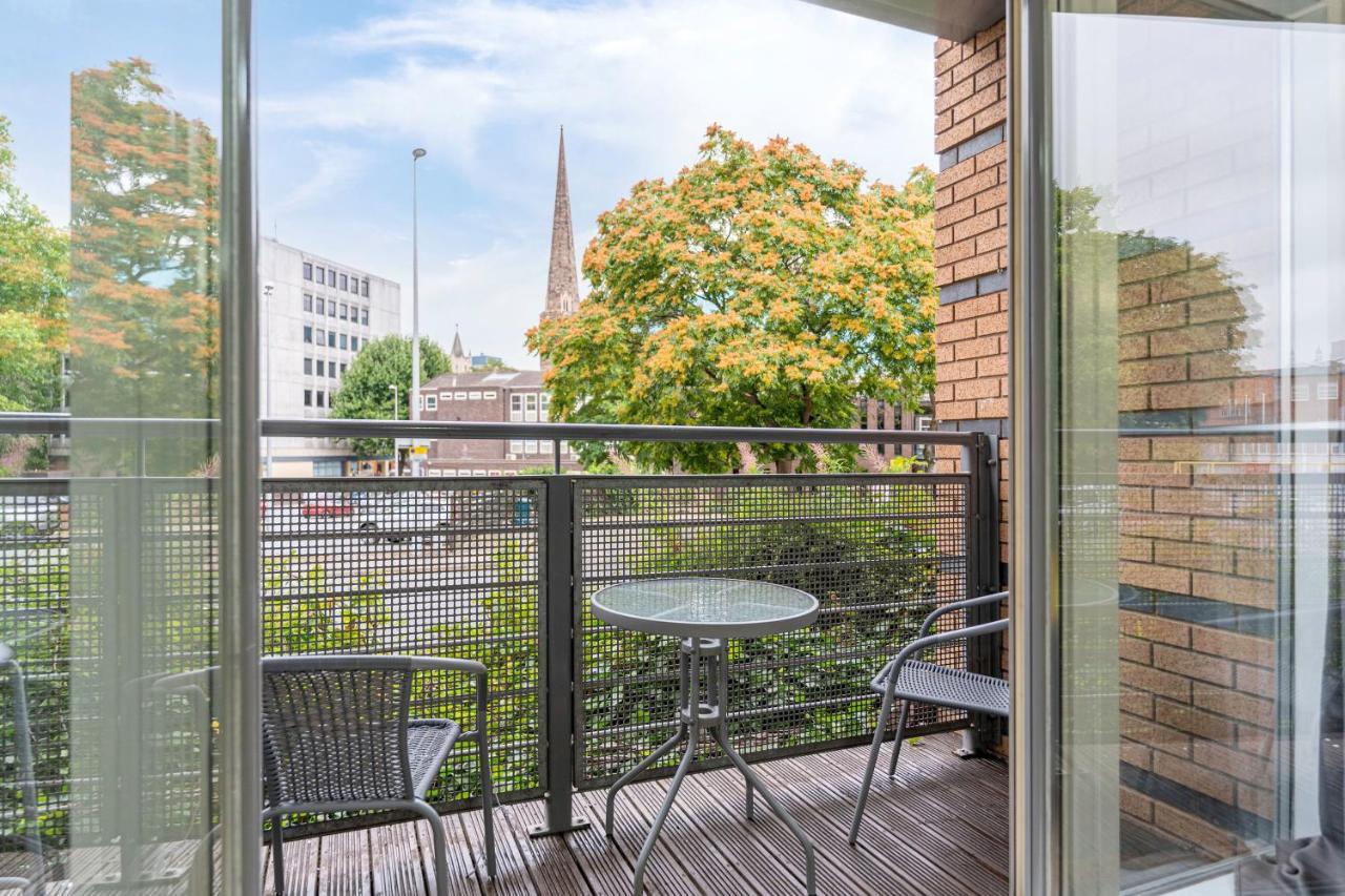 Riley House Spacious City Apartment โคเวนทรี ภายนอก รูปภาพ